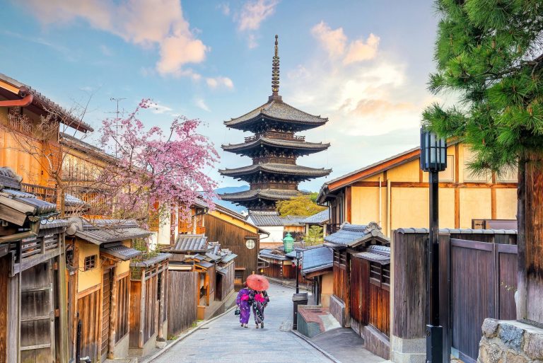 kelionė į japoniją, kelione i okinava, pazintine japonija, egzotines keliones